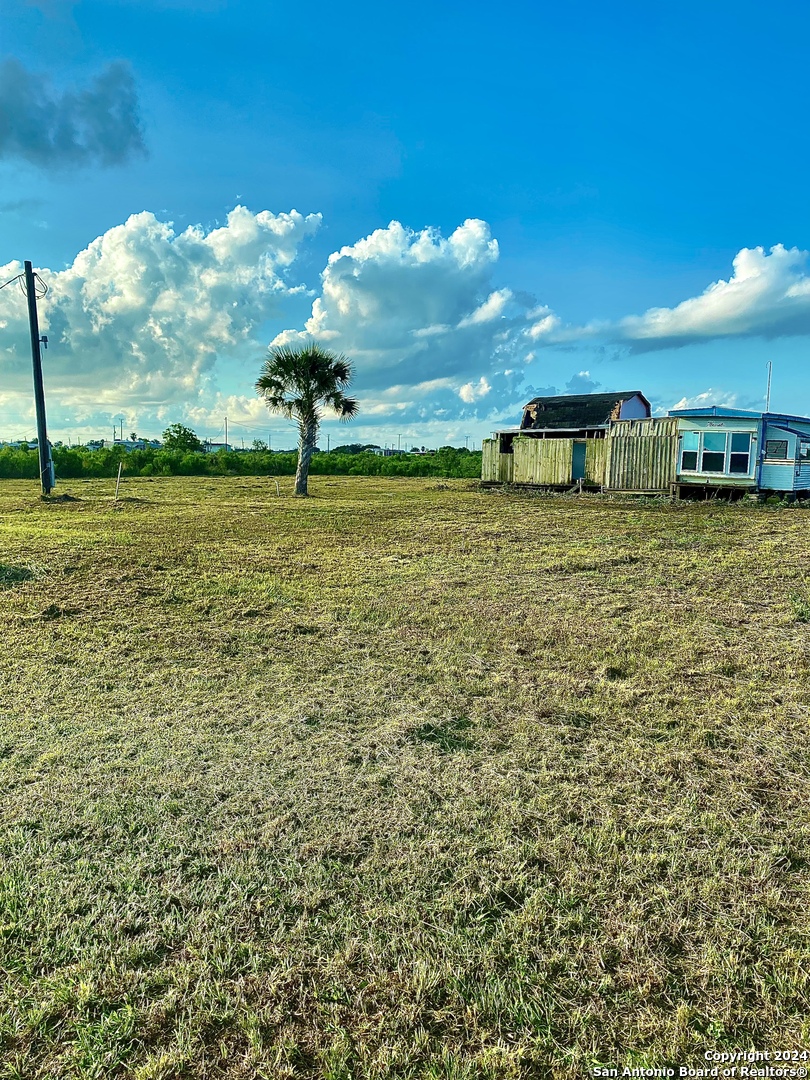 Carrigan Ave, Port Lavaca, TX 77979
