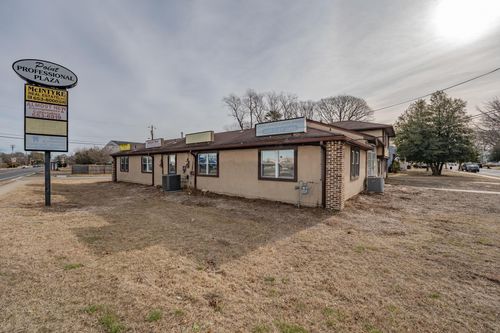 98 New Rd, Somers Point, NJ, 08244-2231 | Card Image