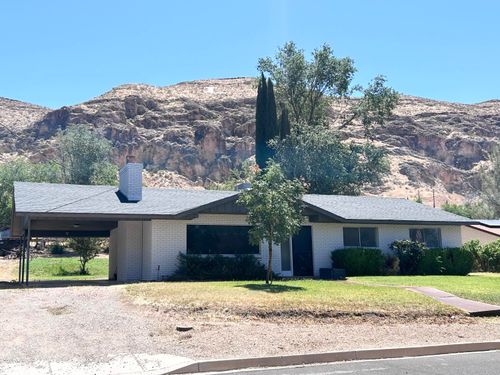 34 N 60 E, La Verkin, UT, 84745-5521 | Card Image