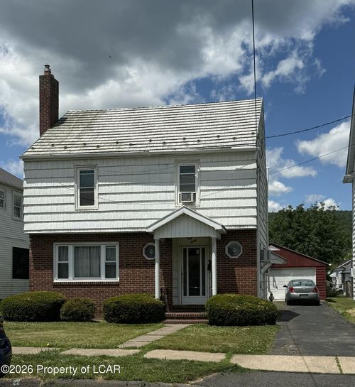 30 Lackawanna Ave, Kingston, PA, 18704-4317 | Card Image