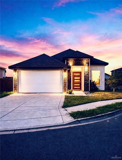 1909 Silverton Cir, Edinburg, TX, 78542-5411 | Card Image