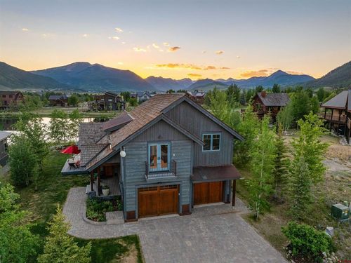 330 Larkspur Loop, Crested Butte, CO, 81224 | Card Image