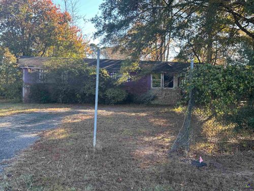 17 Sunset Cir, Fort Valley, GA, 31030-7801 | Card Image