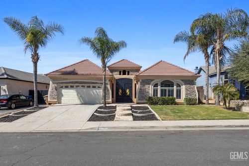 3727 Park Mountain Dr, Bakersfield, CA, 93308 | Card Image