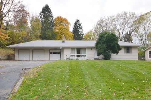 11660 E De Ave, Richland, MI, 49083-9456 | Card Image