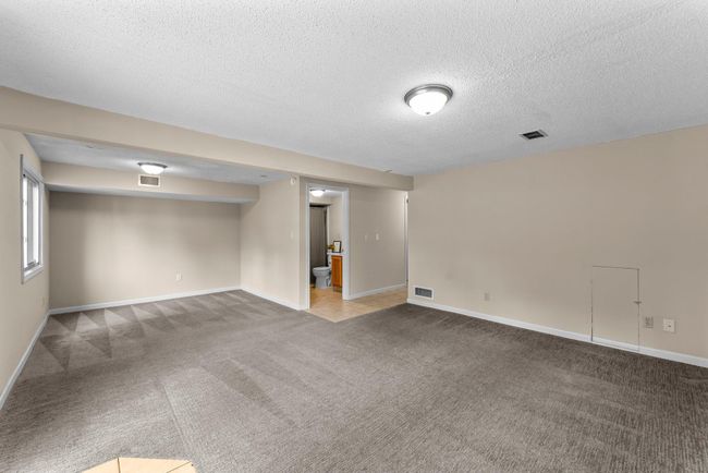 4252 Thornhill Ln, Townhouse with 3 bedrooms, 2 bathrooms and null parking in Vadnais Heights MN | Image 47