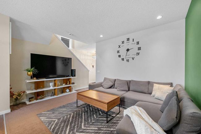 132 Cornerstone Pass Ne, House other with 6 bedrooms, 4 bathrooms and 2 parking in Calgary AB | Image 8