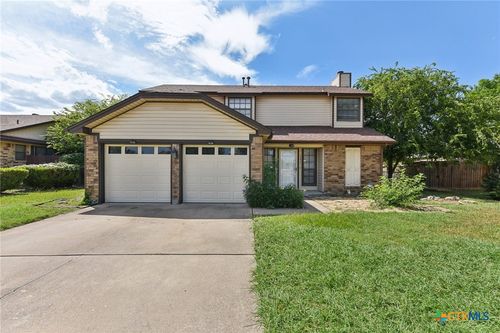 3217 Honeysuckle Dr, Killeen, TX, 76542-8363 | Card Image