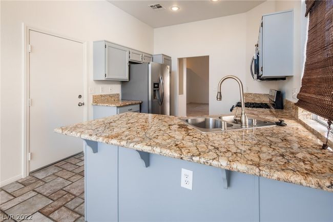 1021 Windhook St, House other with 3 bedrooms, 2 bathrooms and null parking in Las Vegas NV | Image 9