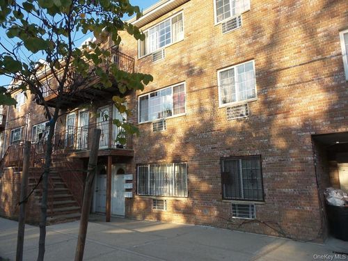 3540 Ely Ave, Bronx, NY, 10466-6180 | Card Image