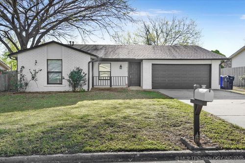 4117 S Birch Ave, Broken Arrow, OK, 74011-2624 | Card Image