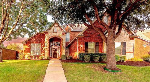 9039 Christopher St, Lantana, TX, 76226-6492 | Card Image