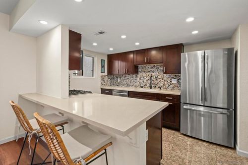 3-1024 Wilbur Ave, San Diego, CA, 92109-2066 | Card Image