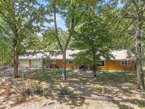 460 Sela Ln, Galena, MO, 65656-8699 | Card Image