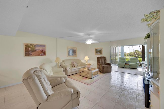 1203 - 9165 Sw 14th Street, Condo with 2 bedrooms, 2 bathrooms and null parking in Boca Raton FL | Image 15