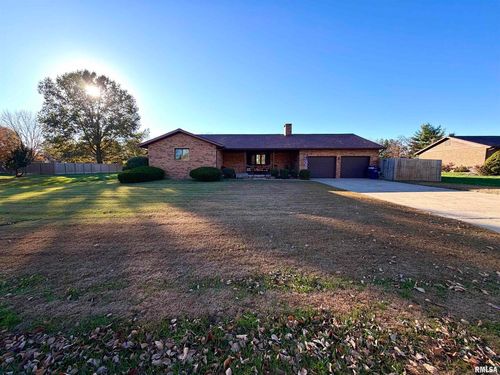 206 Daras Dr, Carmi, IL, 62821-2206 | Card Image