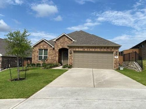 953 Golden Willow Ln, Conroe, TX, 77304-3141 | Card Image