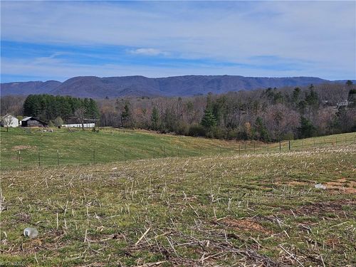 43-00 Willis Gap Rd, Ararat, VA, 24053 | Card Image