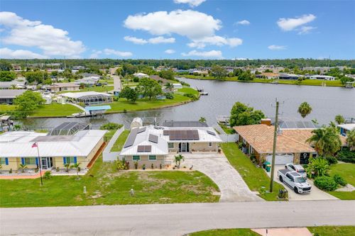 2284 Broad Ranch Dr, PORT CHARLOTTE, FL, 33948-3603 | Card Image