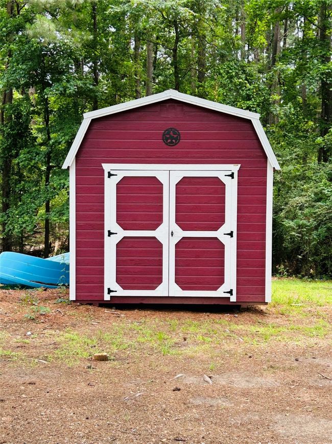 View of shed | Image 11