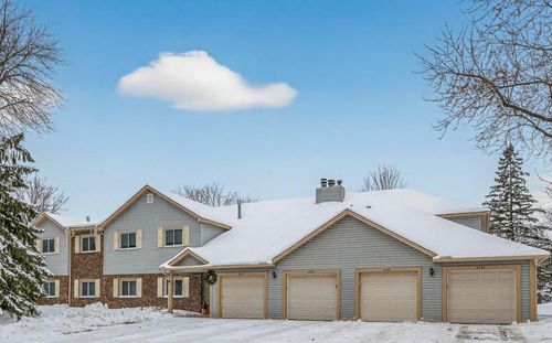 1106-4339 Buckingham Ct, Vadnais Heights, MN, 55127-3682 | Card Image