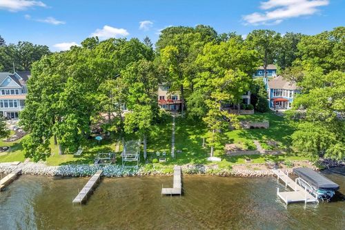 N37W26687 Kopmeier Drive, Pewaukee, WI, 53072 | Card Image