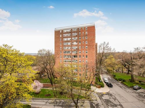 1202-4525 Henry Hudson Pkwy, Bronx, NY, 10471-3818 | Card Image