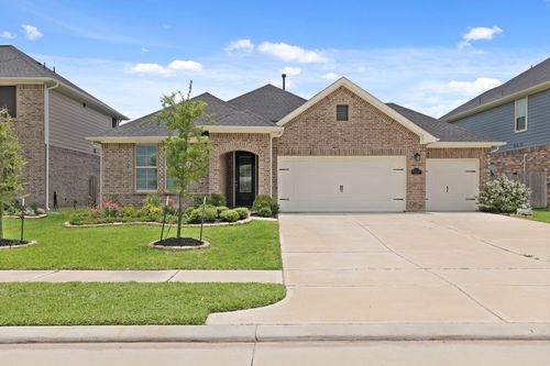 7919 Chantilly Mnr, Fulshear, TX, 77441-2363 | Card Image