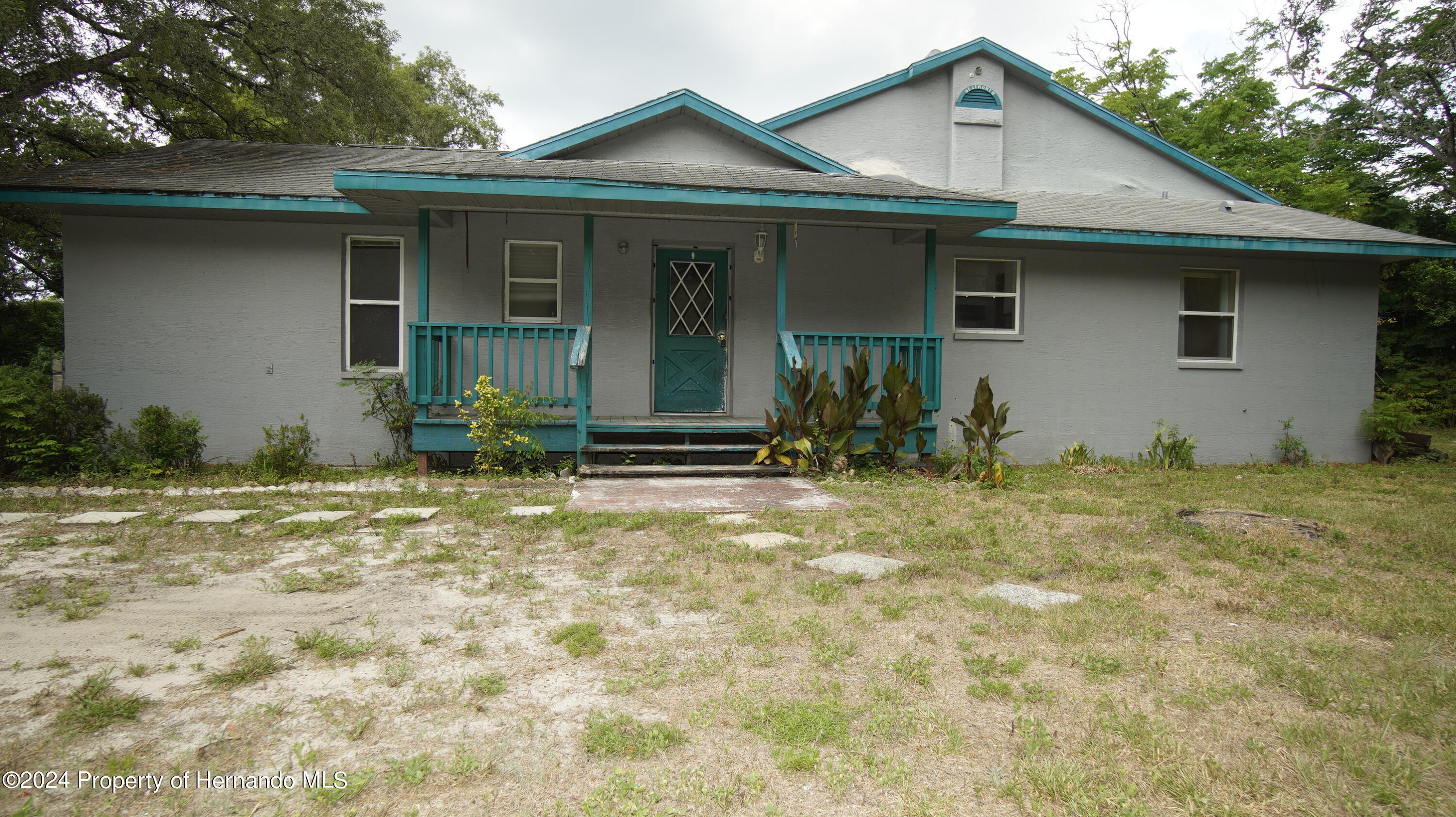 Peaceful Ave, Weeki Wachee, FL 34614