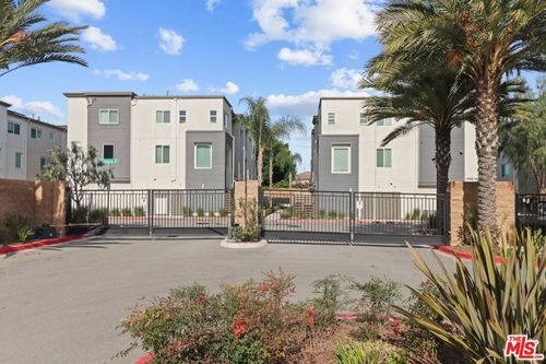 2-14047 Pearl St, Redondo Beach, CA, 90277-3725 | Card Image