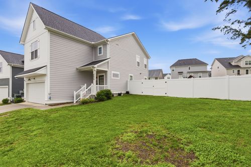 8649 Lawson Dr, Antioch, TN, 37013-3959 | Card Image