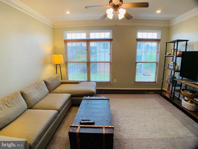 42627 Homefront Ter, Townhouse with 3 bedrooms, 4 bathrooms and null parking in SOUTH RIDING VA | Image 15