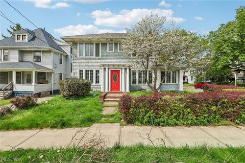 6821 Fleet Ave, Cleveland, OH, 44105-3422 | Card Image