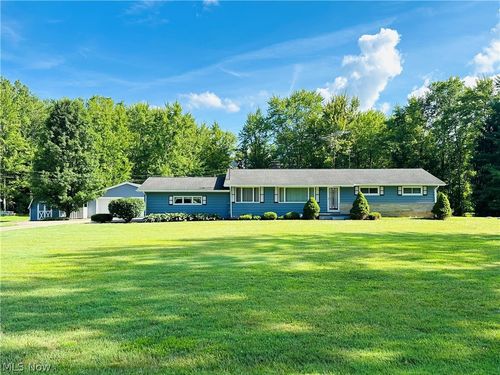 1094 Portage Easterly Rd, Cortland, OH, 44410-9538 | Card Image