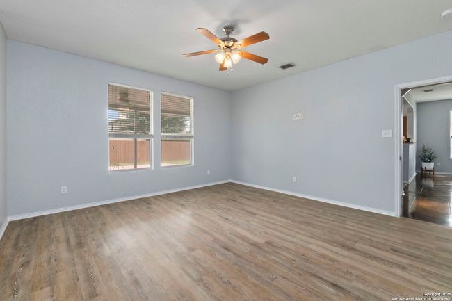 3604 Sharp Hl, House other with 3 bedrooms, 2 bathrooms and null parking in Selma TX | Image 14