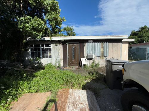 1286 Rainbow Ave, West Palm Beach, FL, 33406-4880 | Card Image