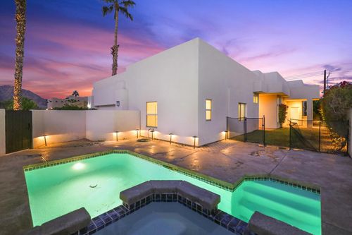51220 Avenida Carranza, La Quinta, CA, 92253-3057 | Card Image