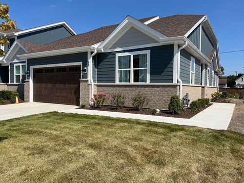 45 Steeple Bend Ln, Evergreen Park, IL, 60805-2164 | Card Image