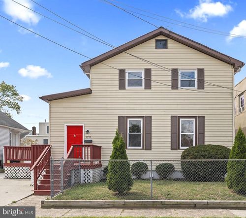 2217 Hillcrest Ave, PENNSAUKEN, NJ, 08110-1710 | Card Image