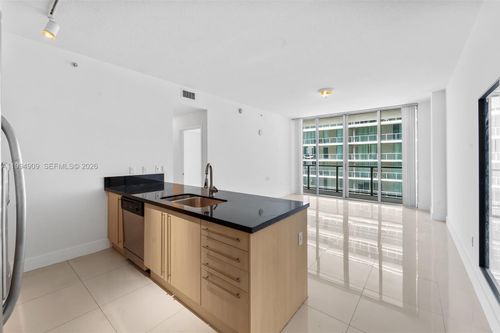 2108-s-79 Sw 12th St, Miami, FL, 33130-5201 | Card Image