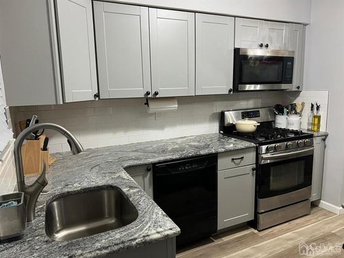 66 Redbud Rd, Piscataway, NJ, 08854-5927 | Card Image