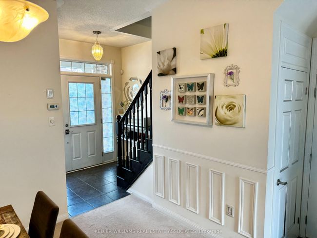 1058 Farmstead Dr, House other with 3 bedrooms, 3 bathrooms and 1 parking in Milton ON | Image 5