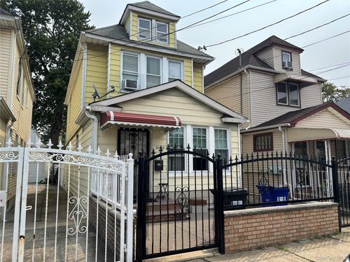 10759 128th St, South Richmond Hill, NY, 11419-3013 | Card Image
