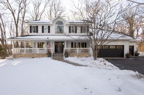 1111 S Shore Dr, Detroit Lakes, MN, 56501-4819 | Card Image
