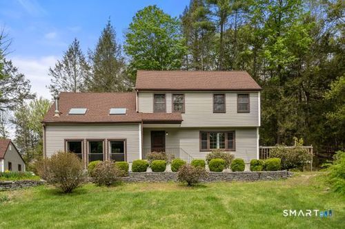 26 Old Coach Rd, Riverton, CT, 06065-1311 | Card Image