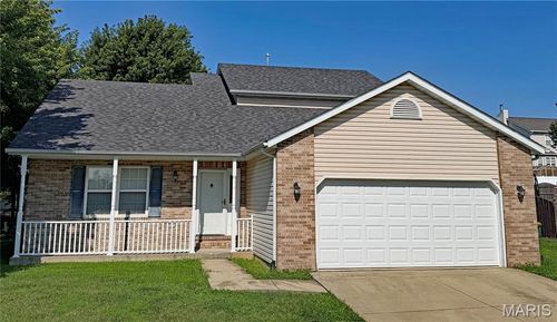 923 Victoria Ln, O Fallon, IL, 62269-6858 | Card Image