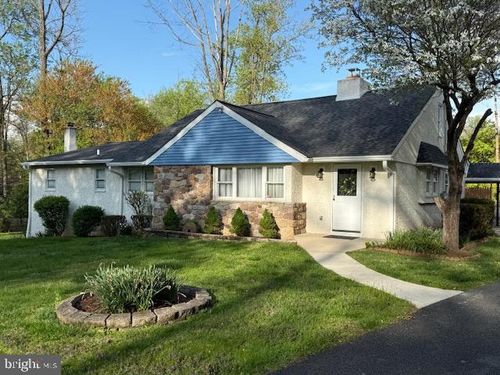 255 Kimbel Dr, PHOENIXVILLE, PA, 19460-2013 | Card Image