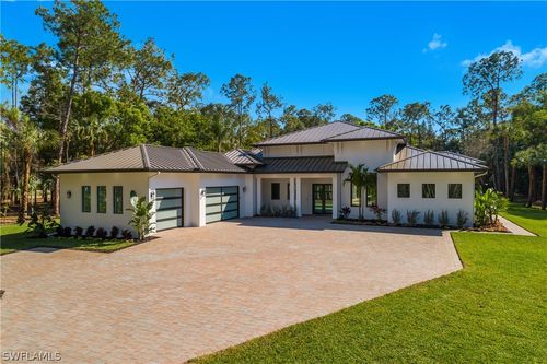 5000 Palmetto Woods Dr, NAPLES, FL, 34119-2814 | Card Image
