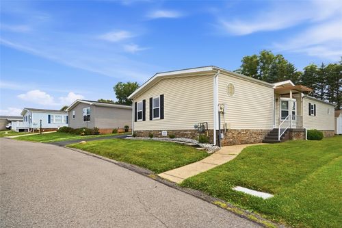 464 Canterbury Cir, Carnegie, PA, 15106-1567 | Card Image