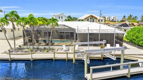 23 Palmview Blvd, FORT MYERS BEACH, FL, 33931-4519 | Card Image